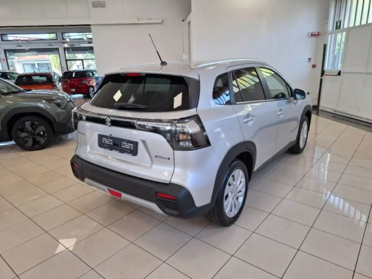 Suzuki S-Cross nuova a Reggio Emilia (5)