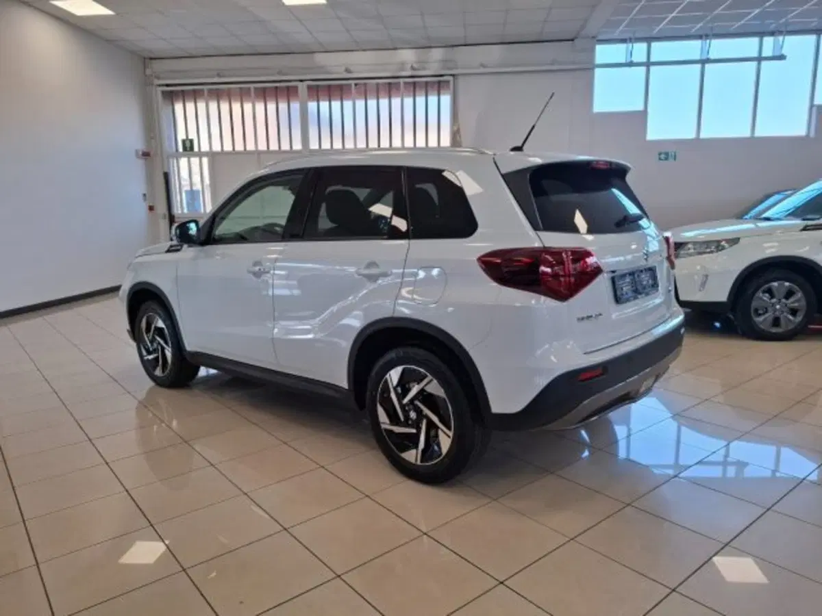 Suzuki Vitara nuova a Reggio Emilia (3)