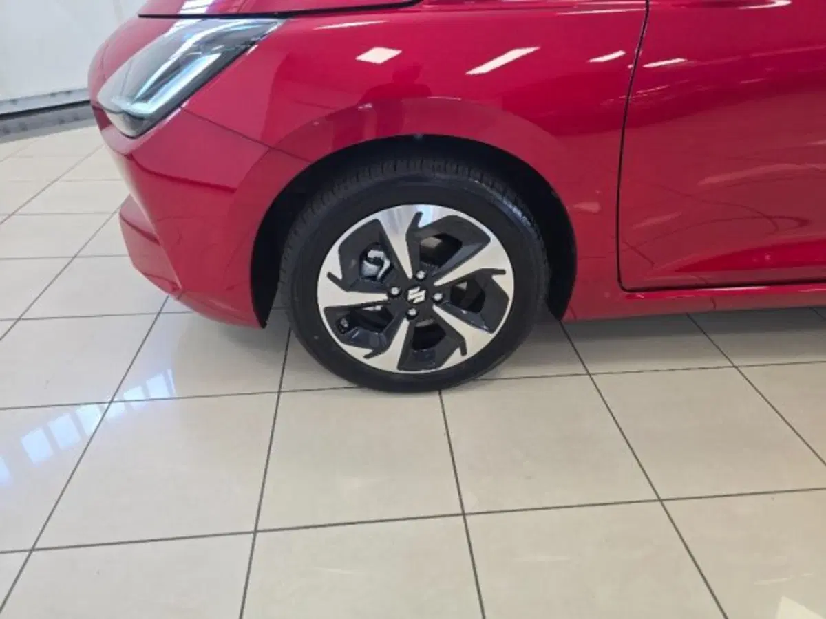 Suzuki Swift nuova a Reggio Emilia (19)