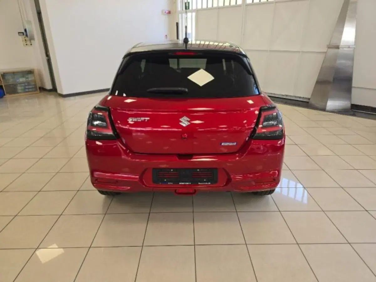 Suzuki Swift nuova a Reggio Emilia (3)