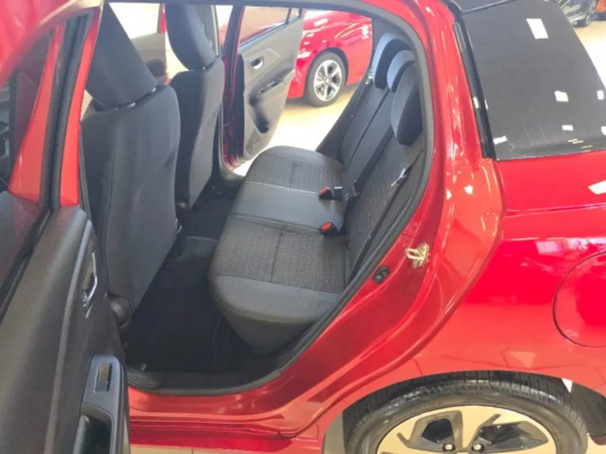 Suzuki Swift nuova a Reggio Emilia (9)
