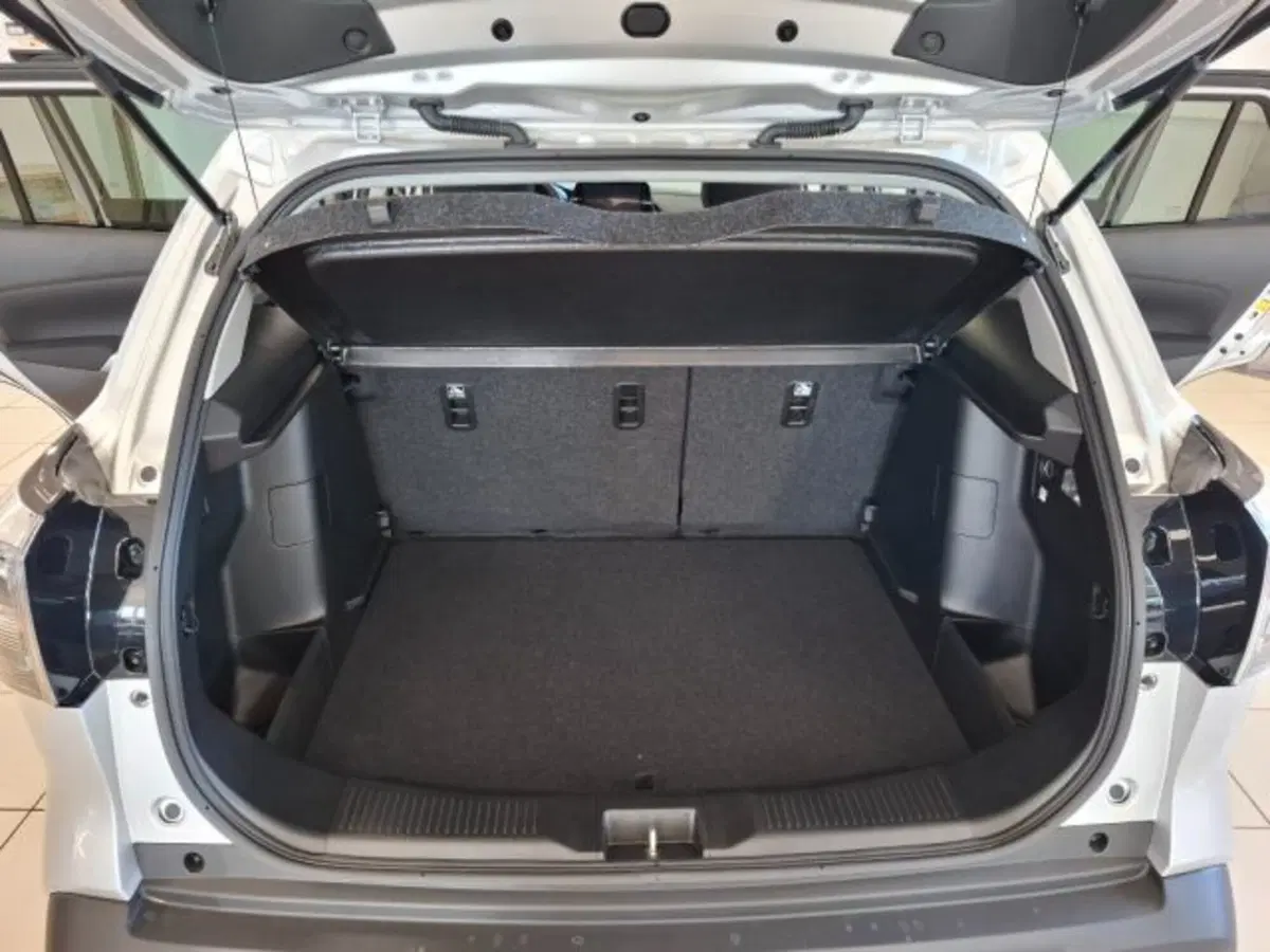 Suzuki S-Cross nuova a Reggio Emilia (16)