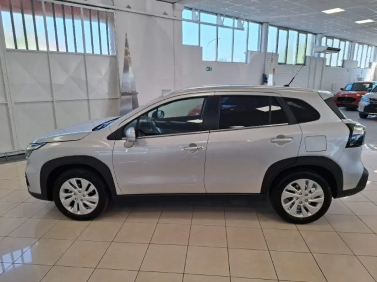 Suzuki S-Cross nuova a Reggio Emilia (2)