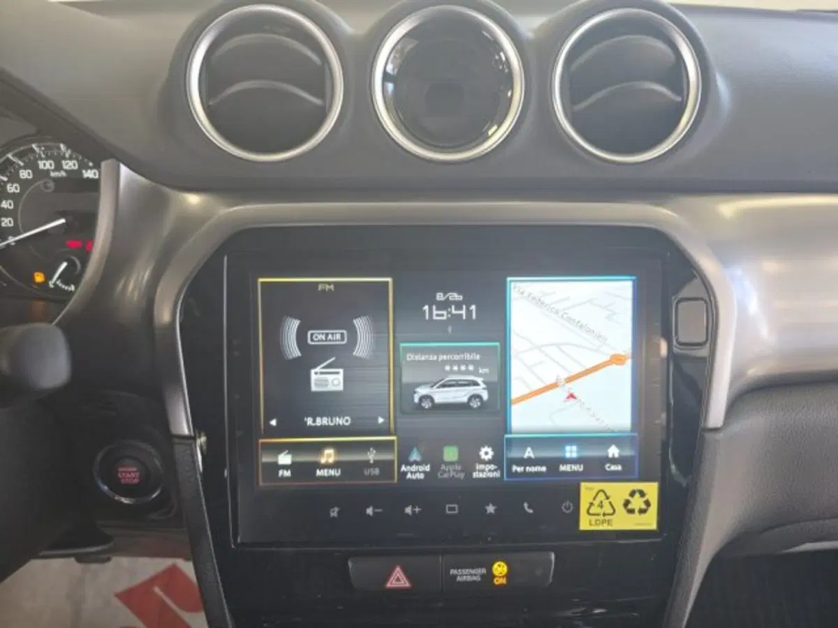 Suzuki Vitara nuova a Reggio Emilia (11)