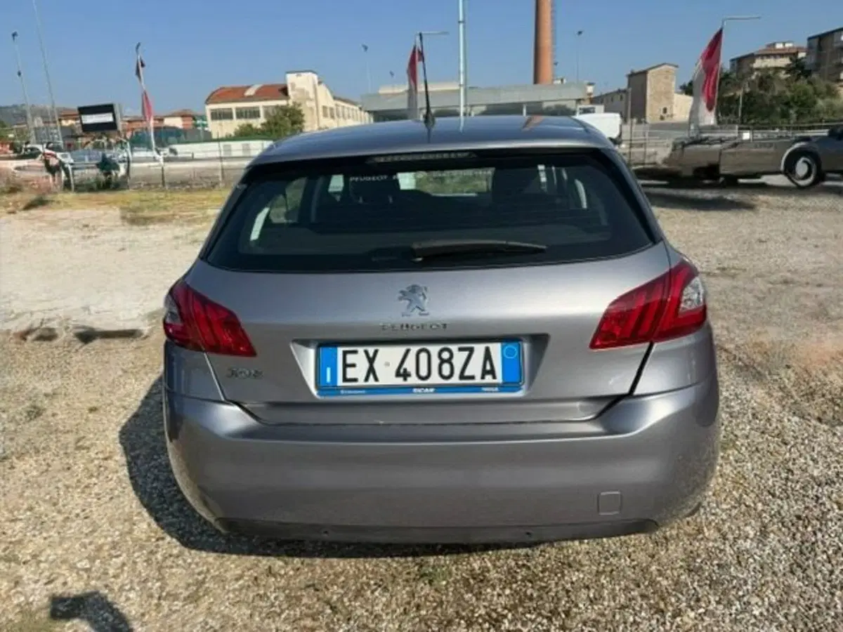 Peugeot 308 usata a Prato (4)