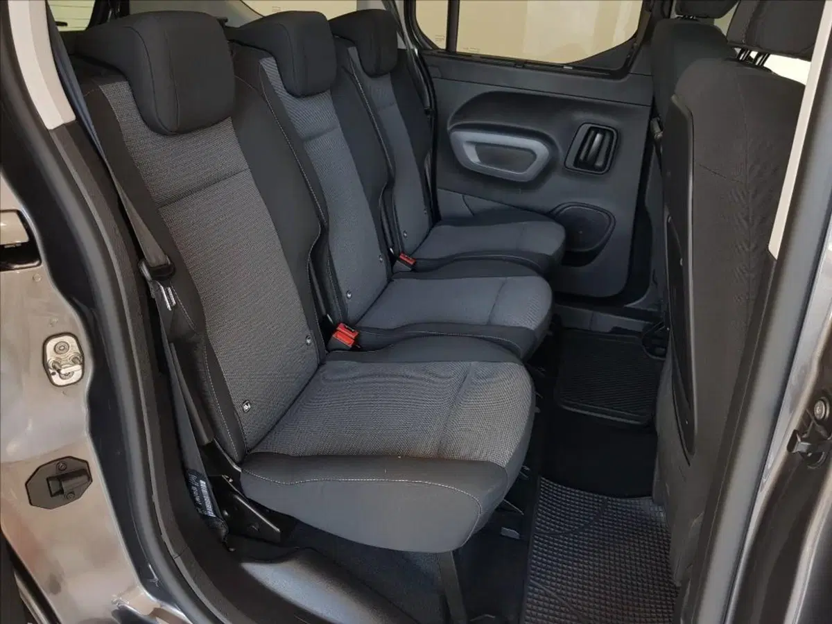 Toyota Proace City Verso usata a Lucca (12)