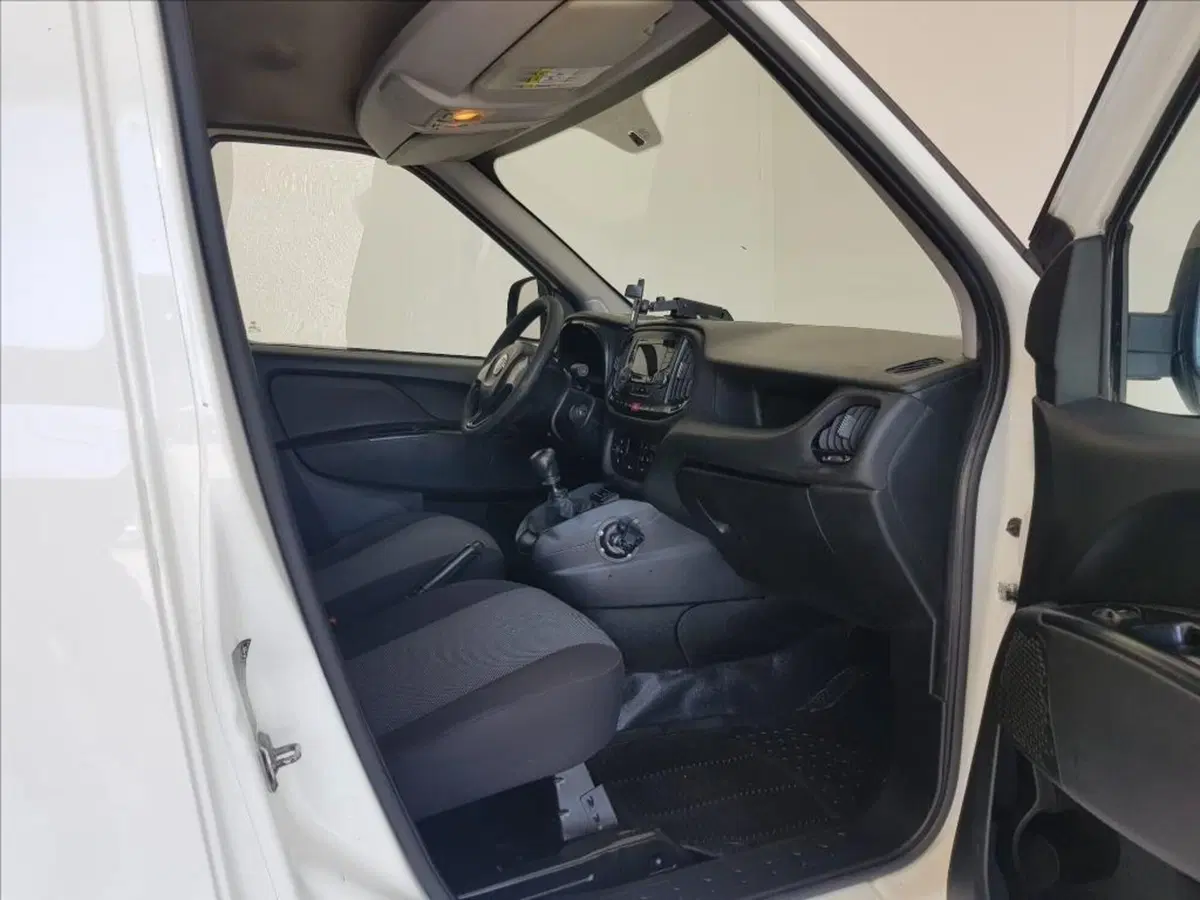 Fiat Doblò Furgone usata a Lucca (10)