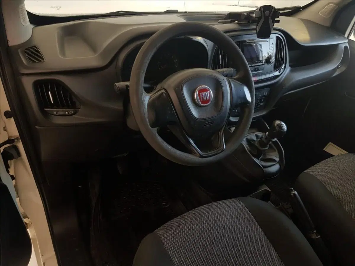 Fiat Doblò Furgone usata a Lucca (13)