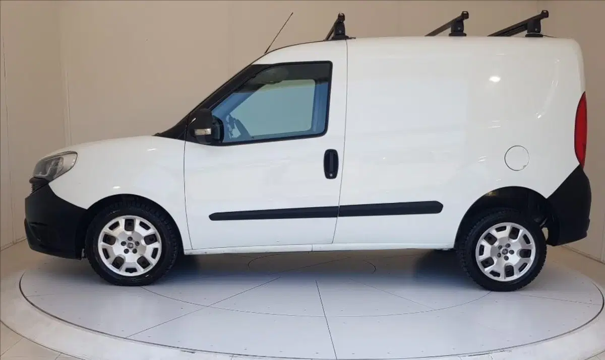 Fiat Doblò Furgone usata a Lucca (3)