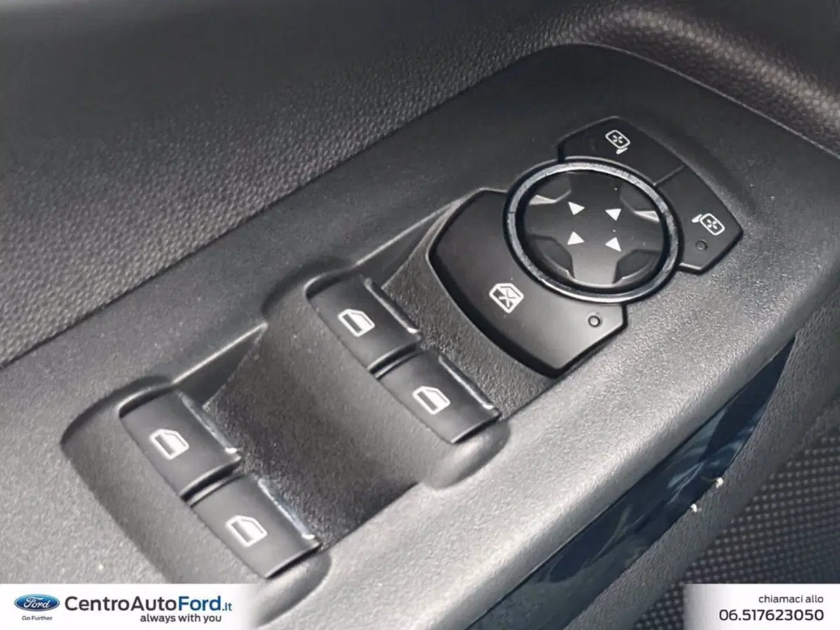 Ford EcoSport usata a Roma (19)