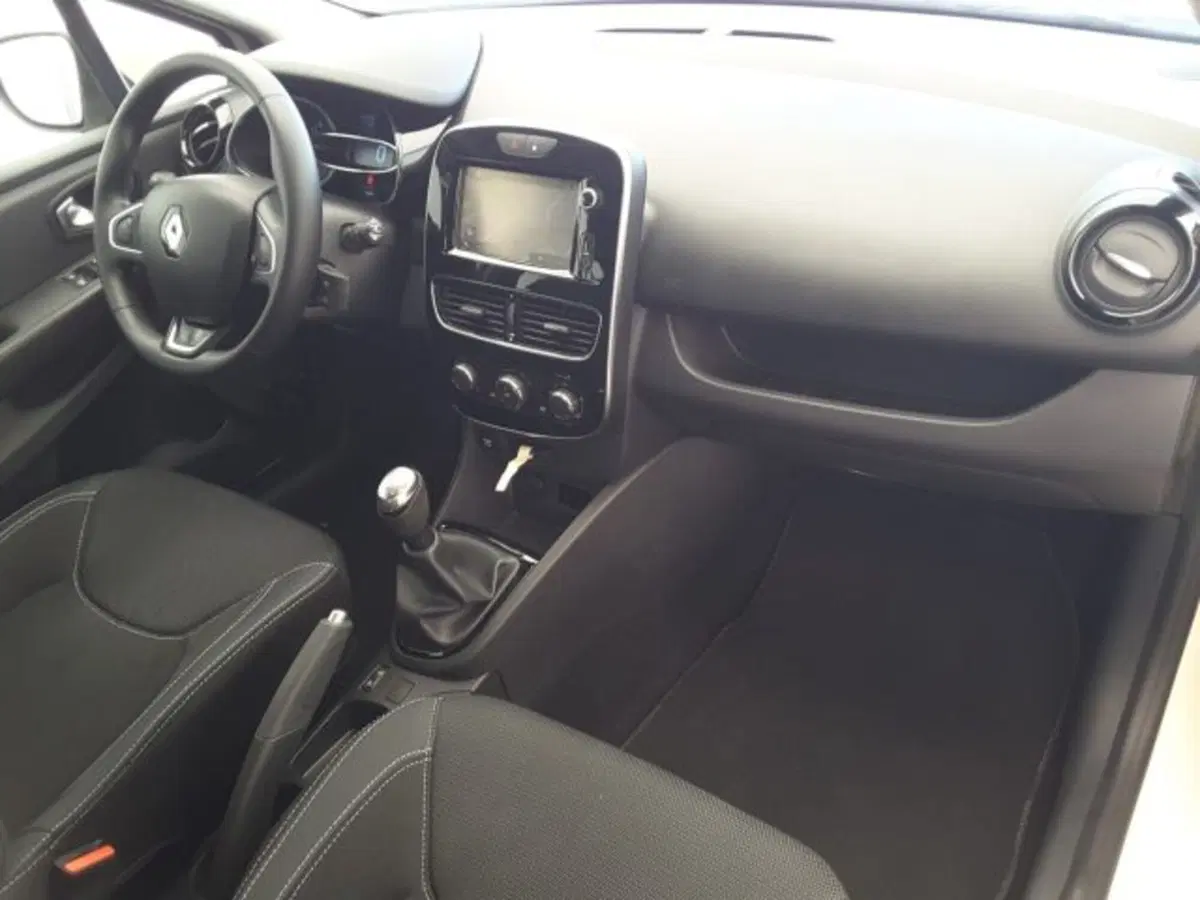 Renault Clio usata a Firenze (10)