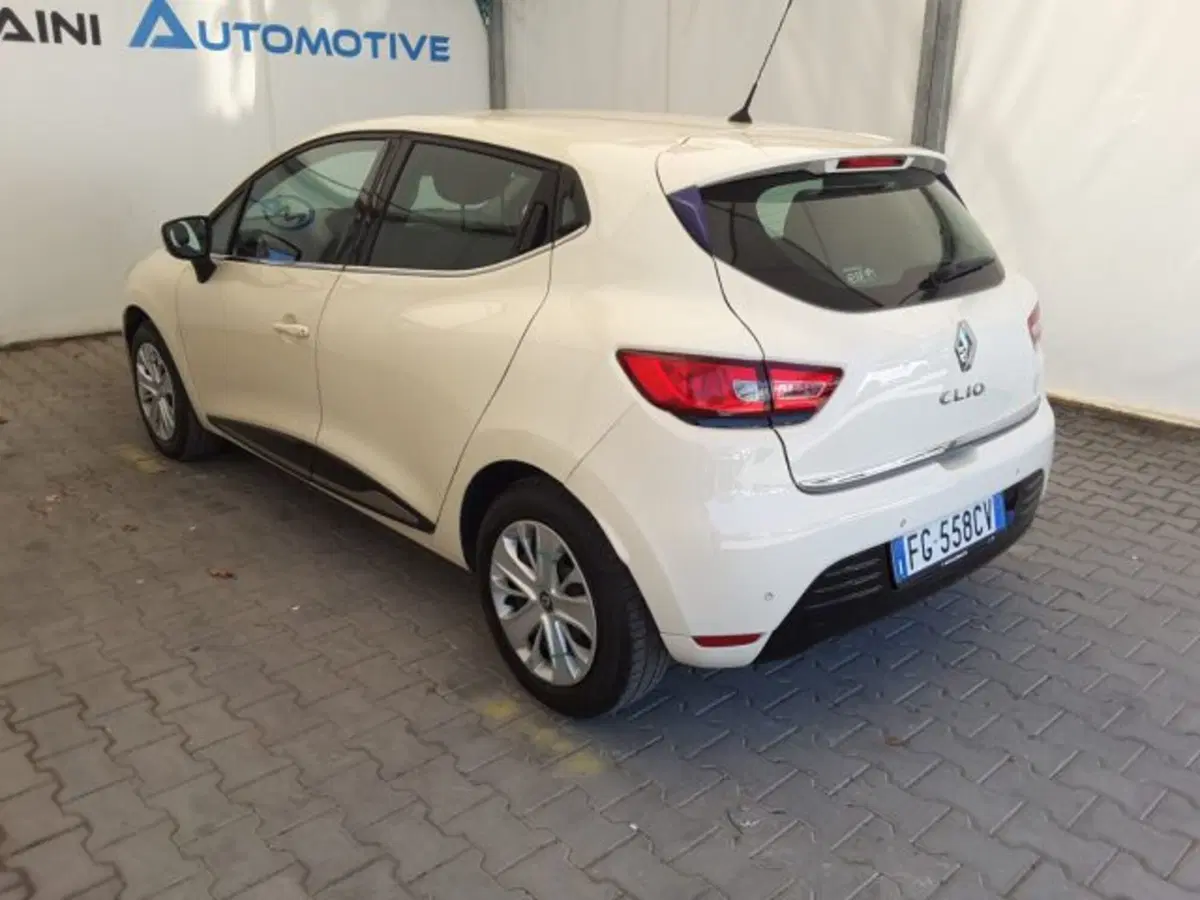 Renault Clio usata a Firenze (11)
