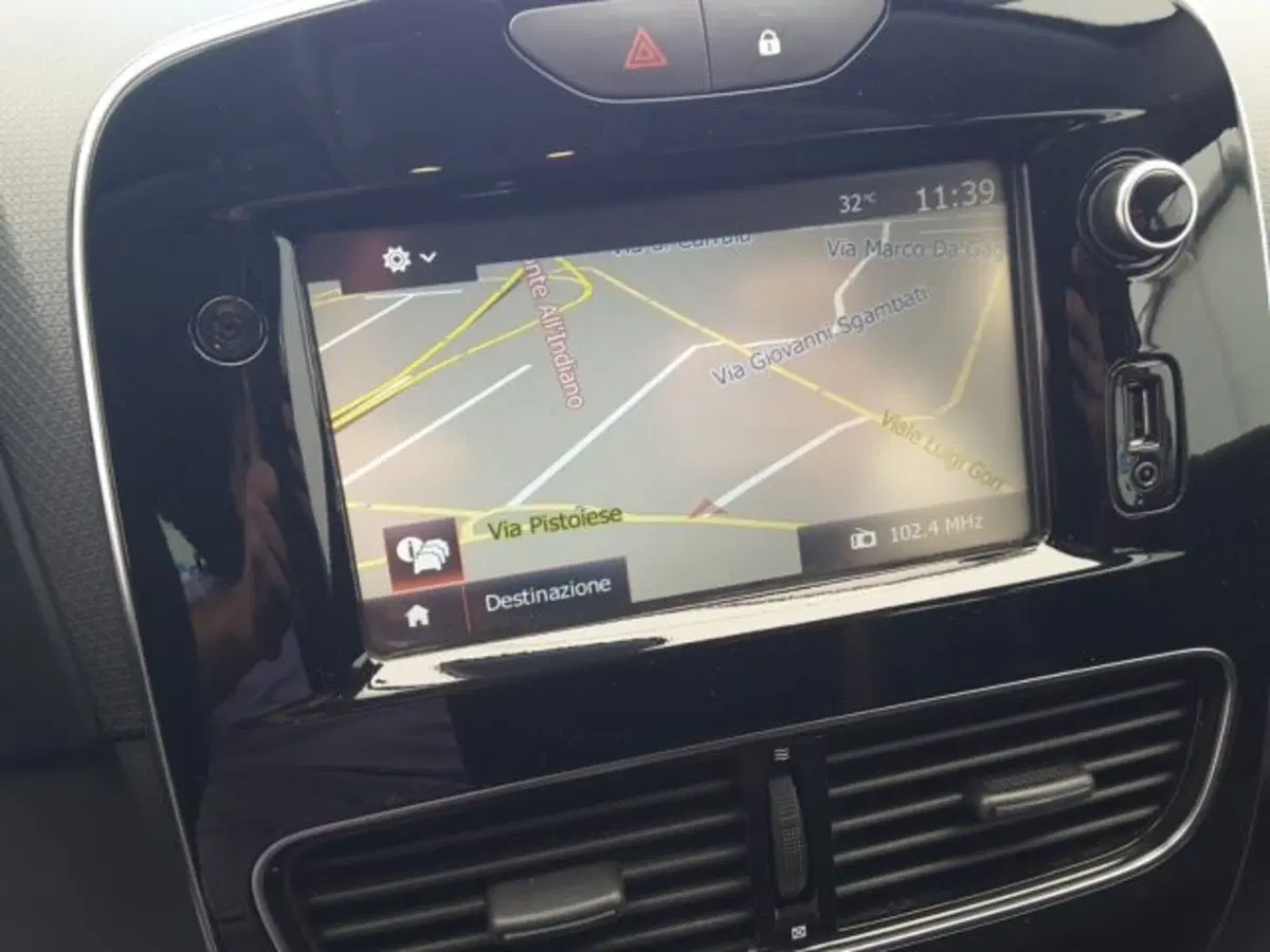 Renault Clio usata a Firenze (8)