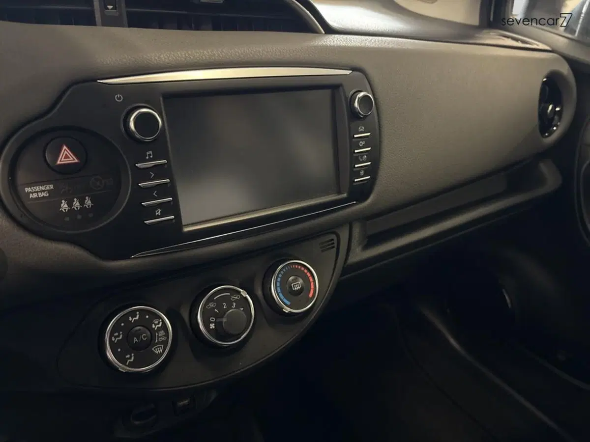 Toyota Yaris usata a Verona (14)