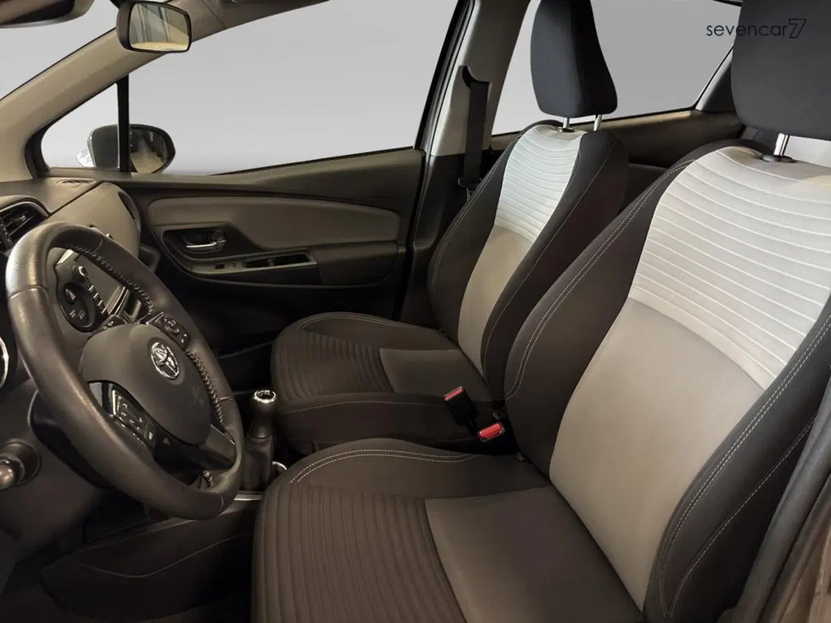 Toyota Yaris usata a Verona (15)