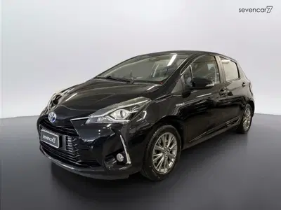 Toyota Yaris 1.5 Hybrid 5 porte Cool del 2017 usata a Verona