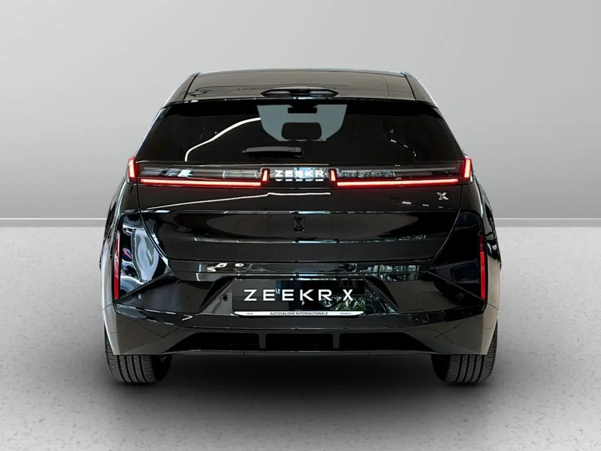 Zeekr X nuova a Varese (7)
