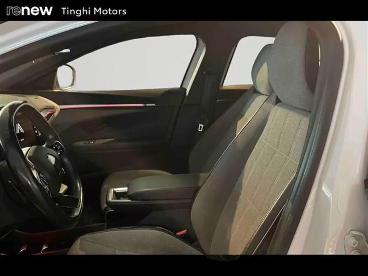 Renault Megane E-Tech Electric usata a Firenze (13)