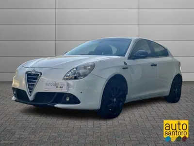 Alfa Romeo Giulietta 1.4 Turbo Distinctive Gpl 120cv E6 del 2010 usata a Salerno