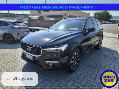 Volvo XC60 B4 automatico Essential del 2022 usata a Montelupo Fiorentino