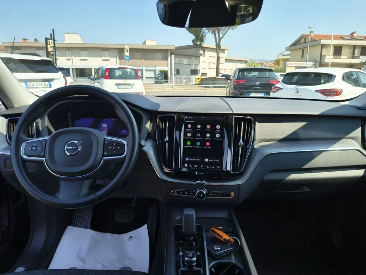Volvo XC60 usata a Firenze (17)