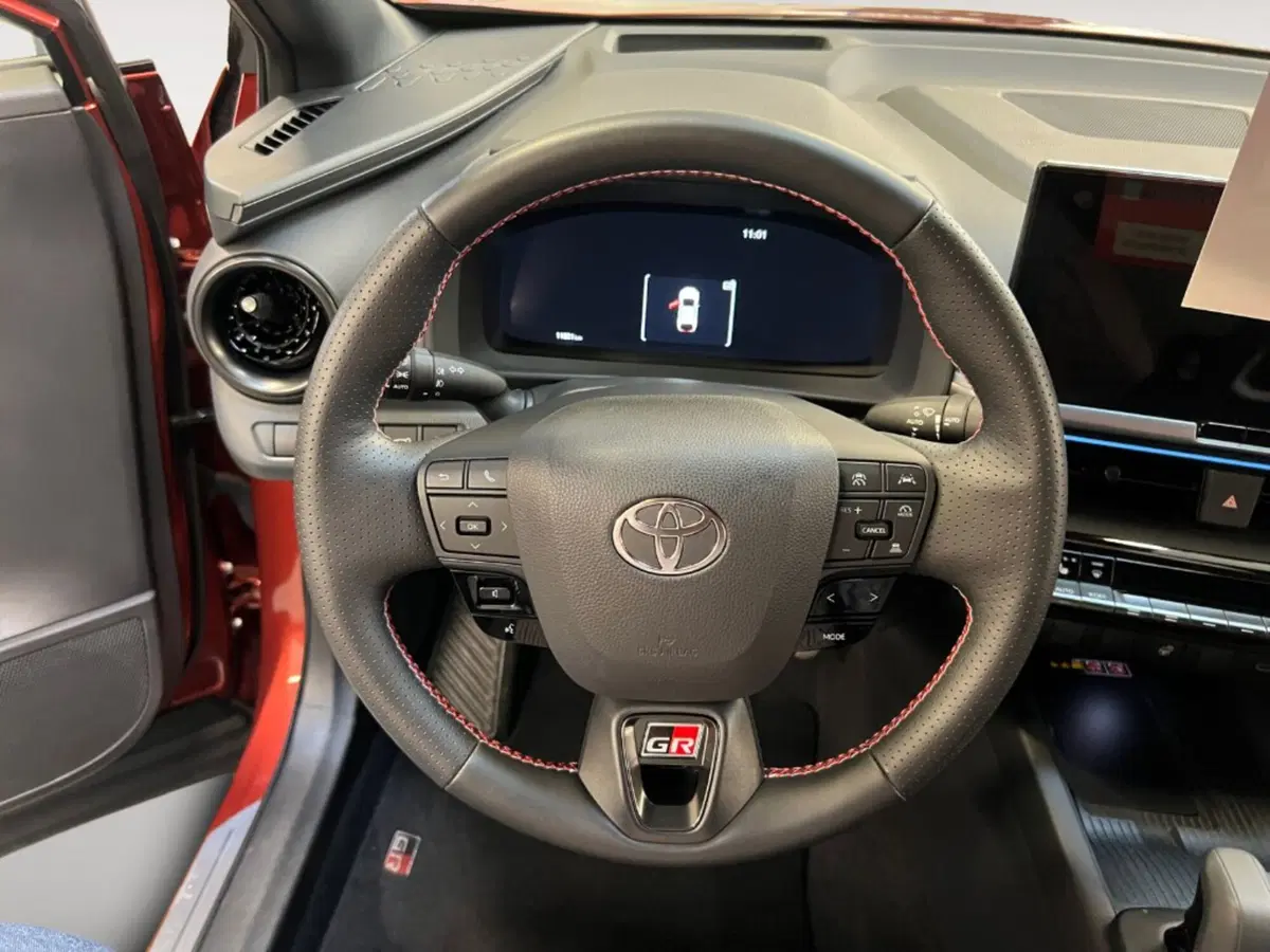 Toyota Toyota C-HR usata a Verona (9)