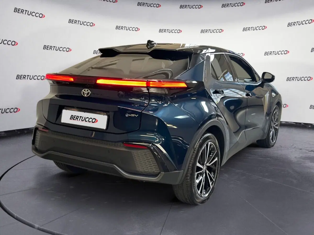 Toyota Toyota C-HR usata a Verona (3)