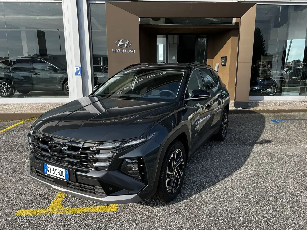 Hyundai Tucson nuova a Vercelli (3)