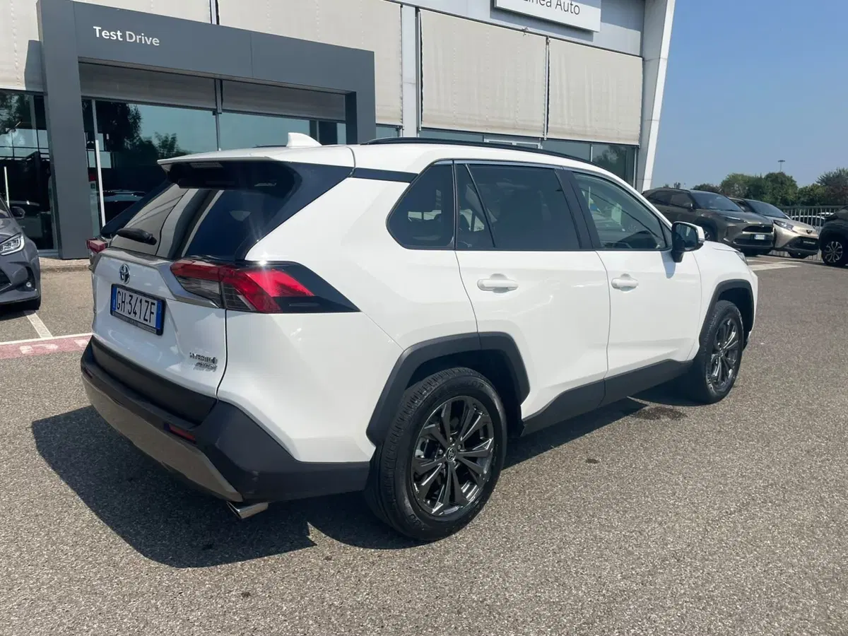 Toyota Rav4 usata a Piacenza (4)