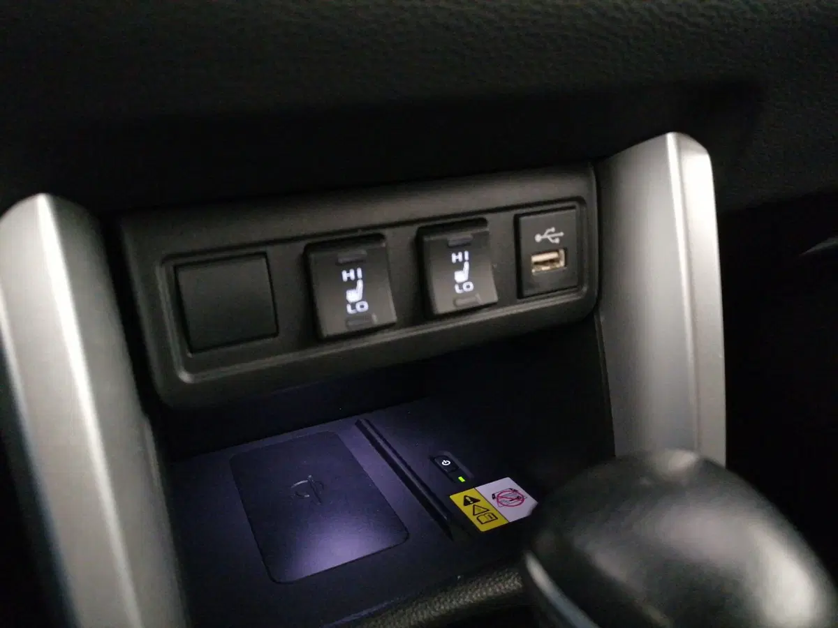 Toyota Corolla Cross Hybrid usata a Roma (19)