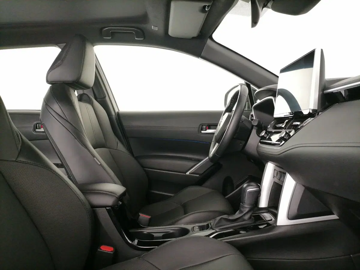 Toyota Corolla Cross Hybrid usata a Roma (6)