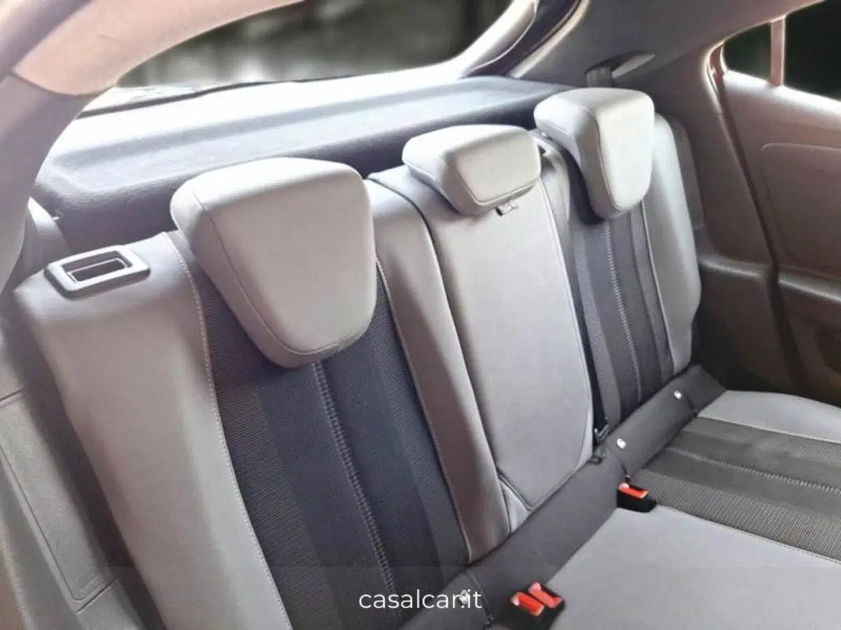 Opel Mokka usata a Salerno (13)