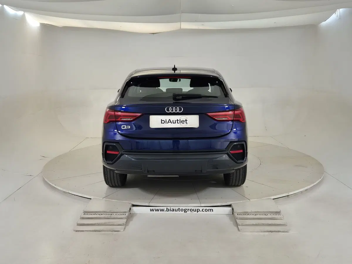 Audi Q3 Sportback usata a Torino (3)
