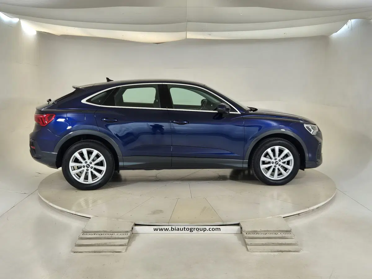 Audi Q3 Sportback usata a Torino (5)