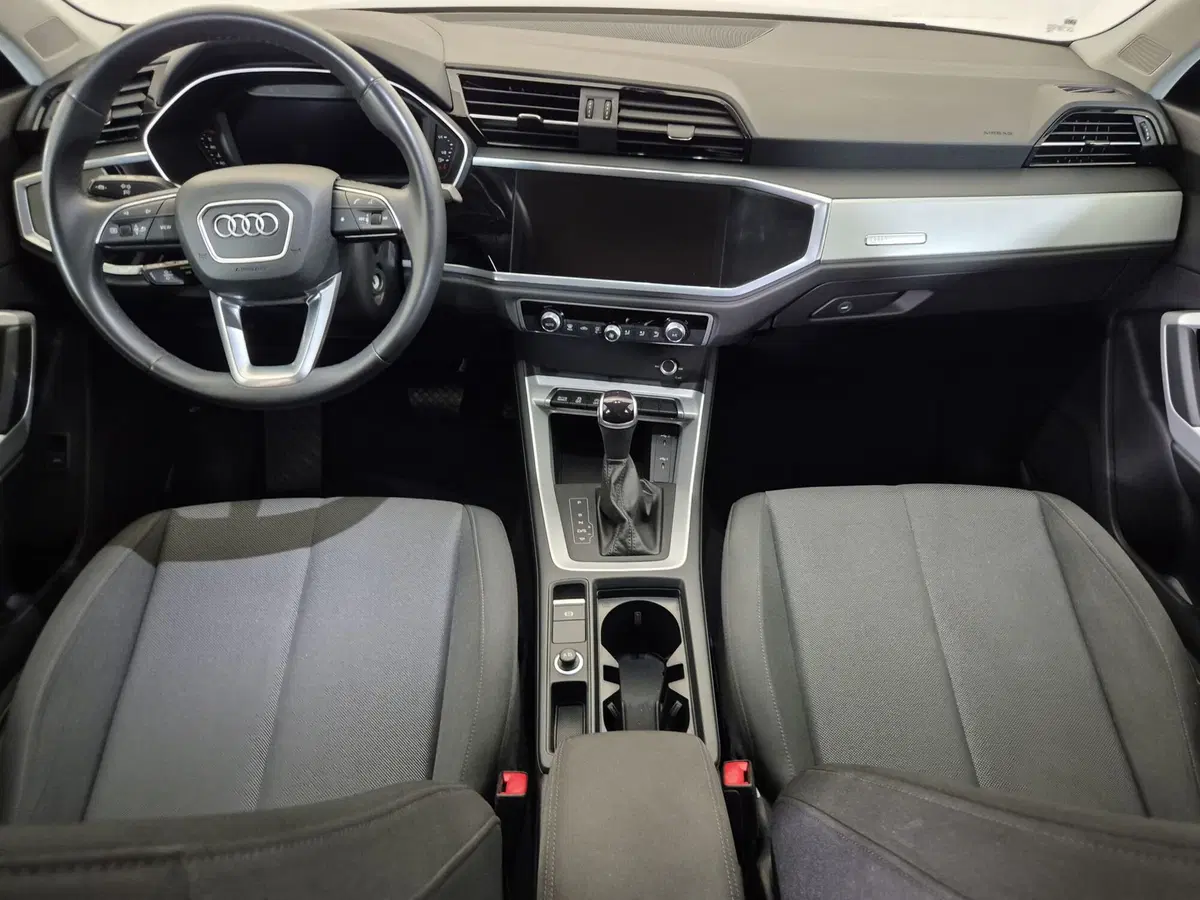 Audi Q3 Sportback usata a Torino (8)