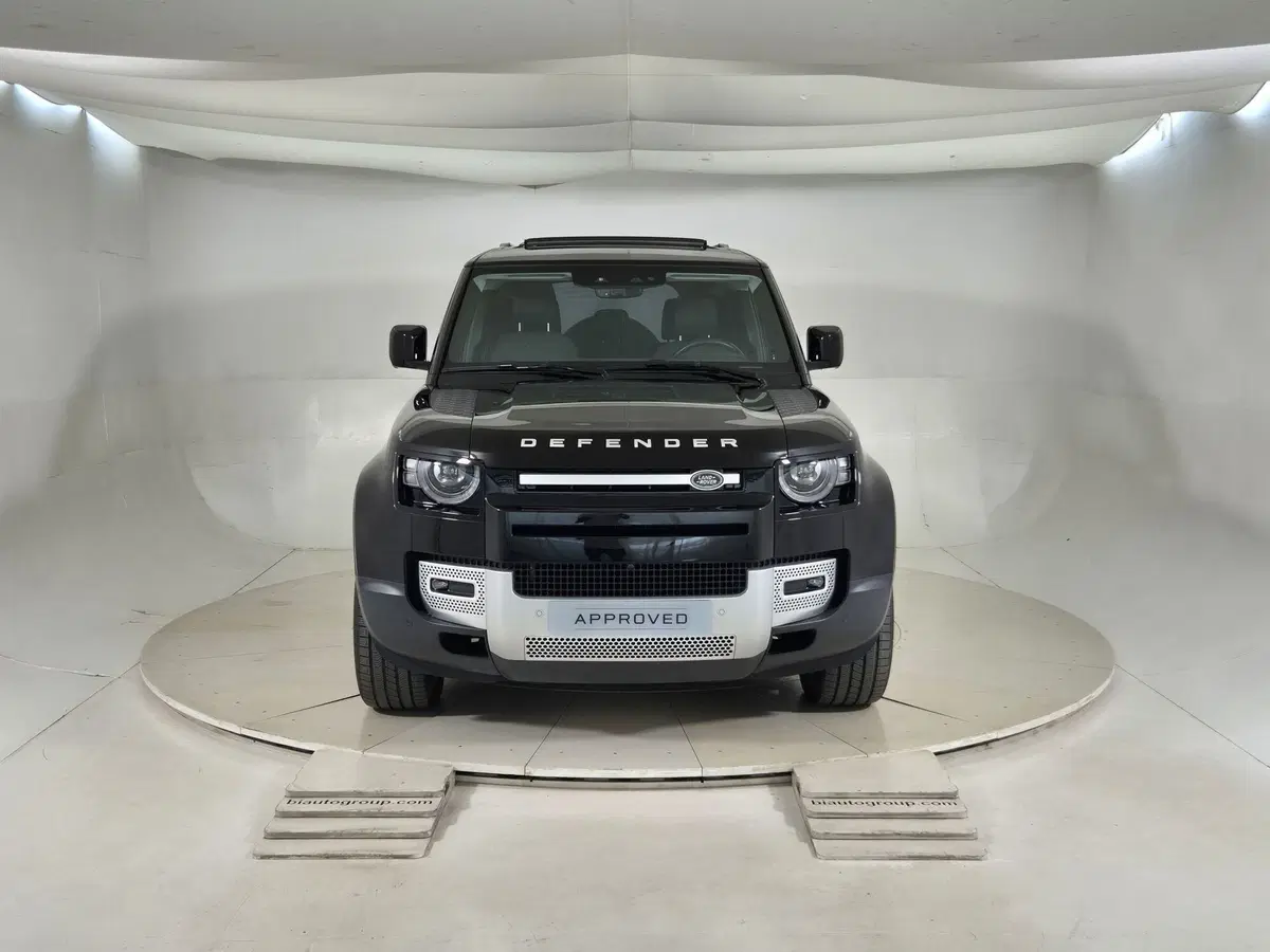 Land Rover Defender usata a Torino (8)