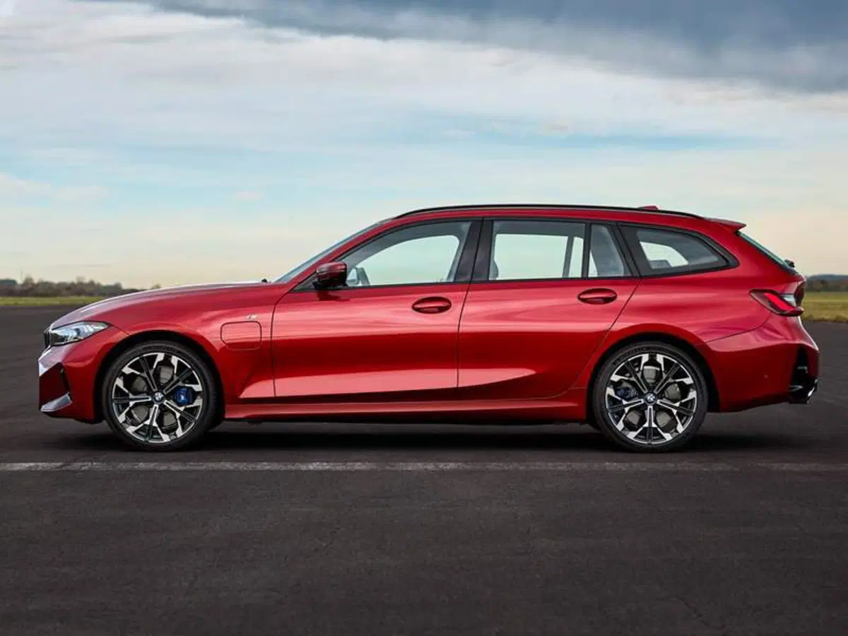 BMW Serie 3 Touring nuova a Torino (6)