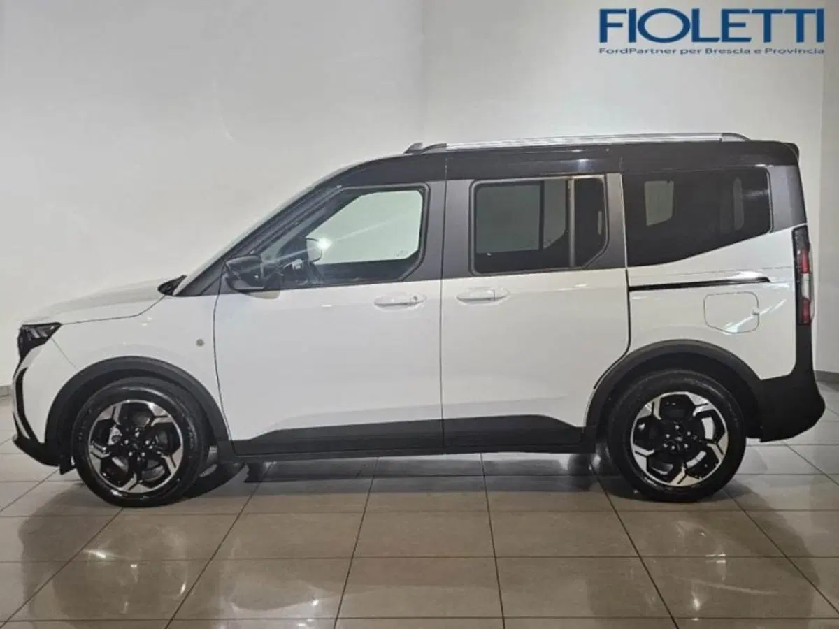 Ford Tourneo Courier usata a Brescia (4)
