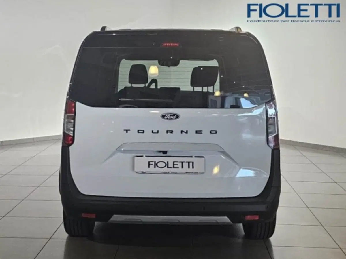 Ford Tourneo Courier usata a Brescia (5)