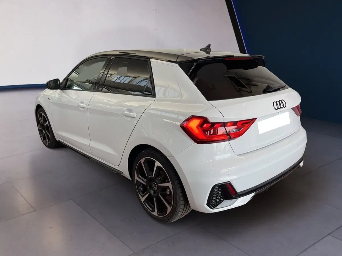 Audi A1 Sportback usata a Torino (4)