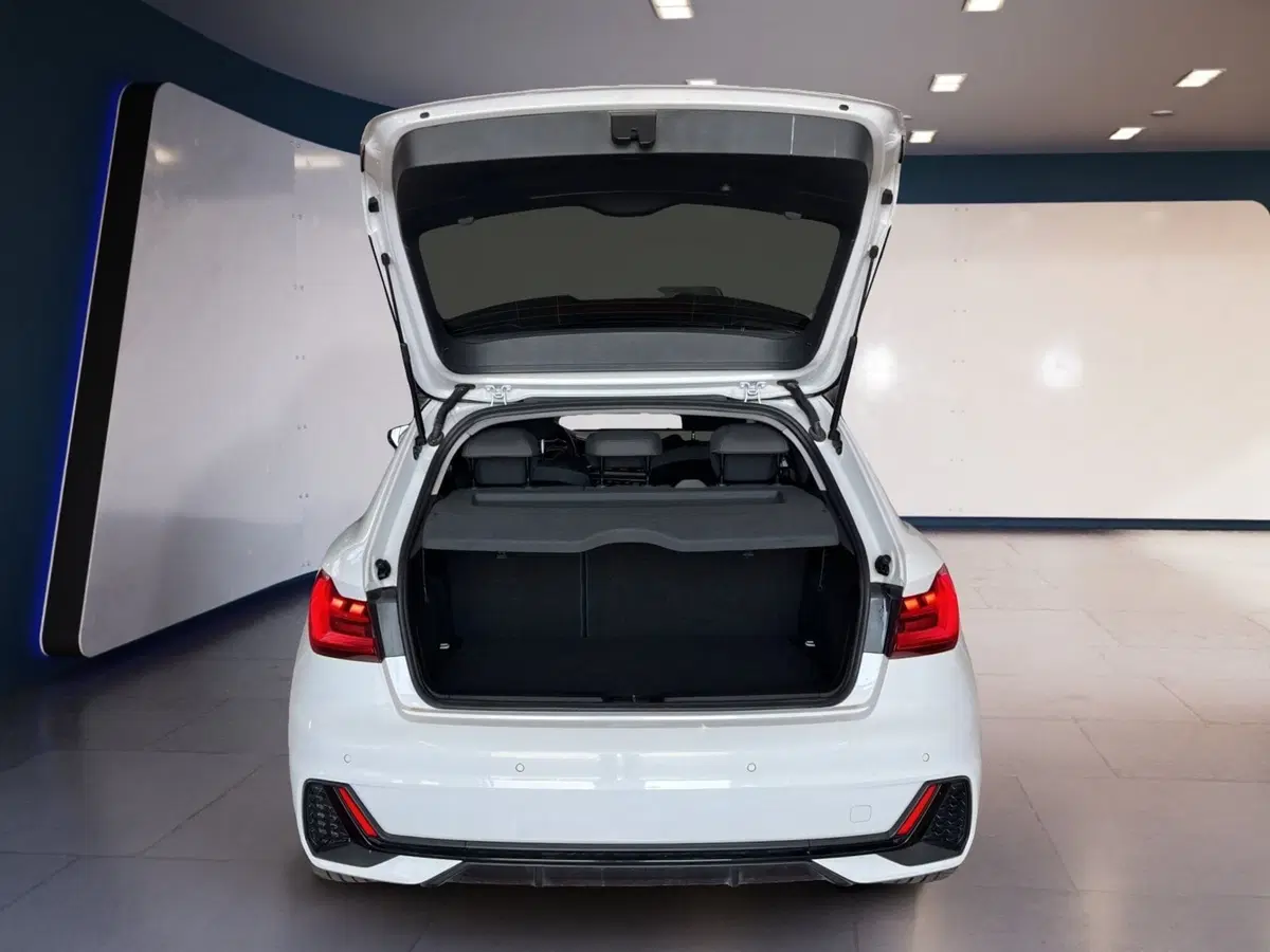 Audi A1 Sportback usata a Torino (8)