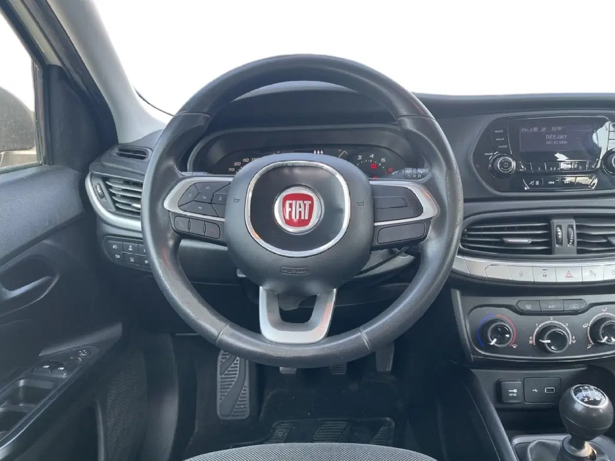 Fiat Tipo usata a Torino (11)