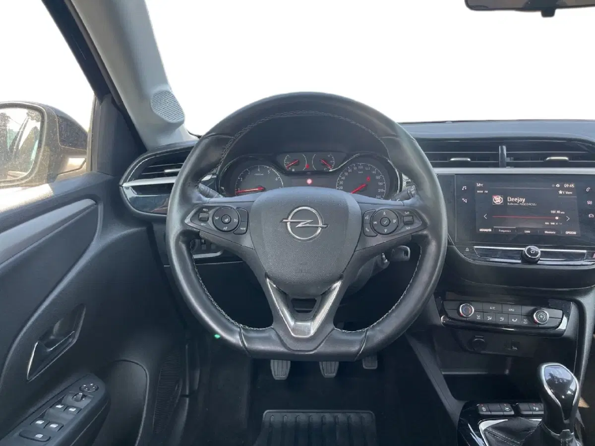 Opel Corsa usata a Torino (12)