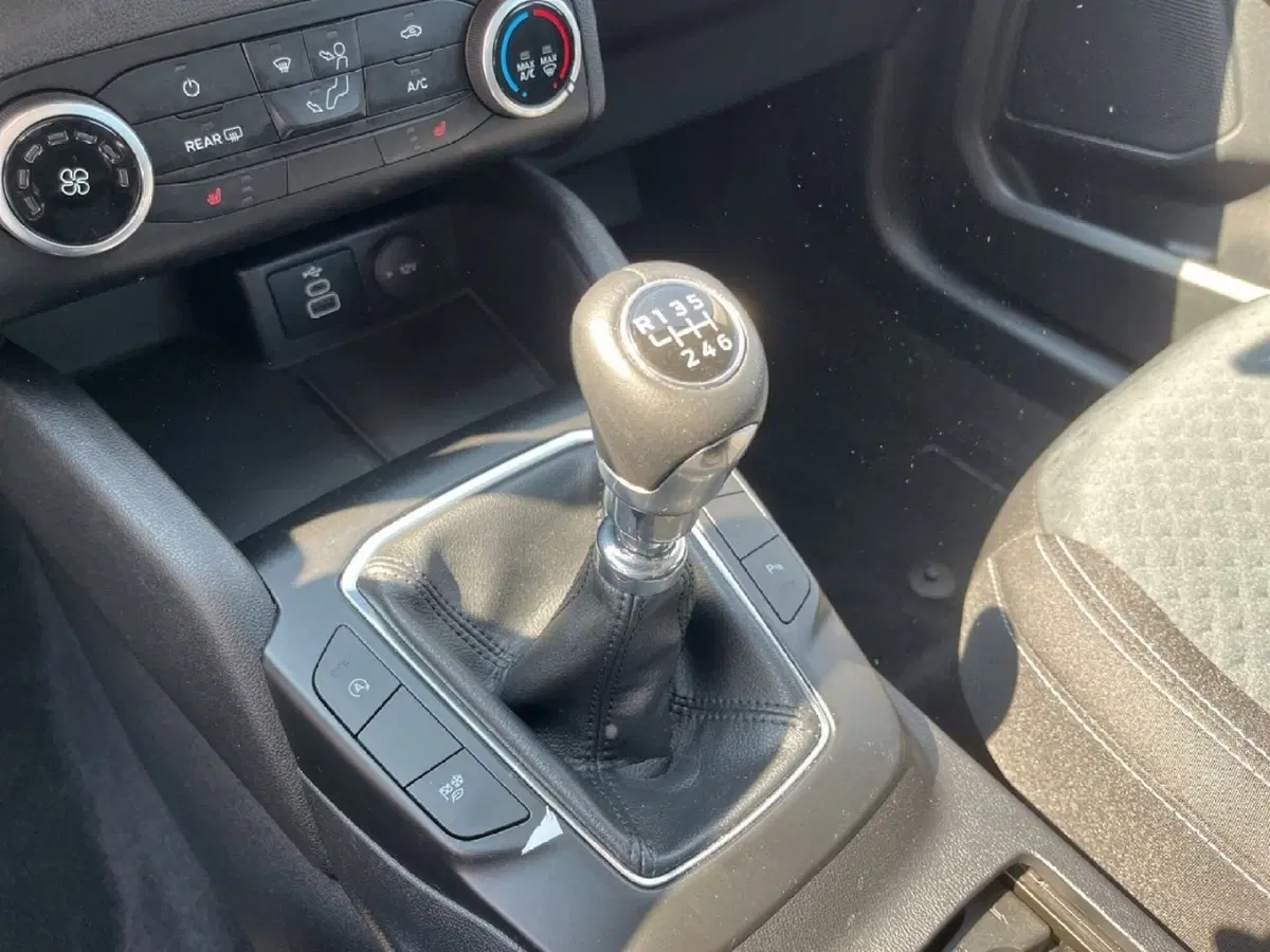 Ford Kuga usata a Torino (12)