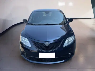 Lancia Ypsilon 1.0 FireFly 5 porte S&amp;S Hybrid Ecochic Gold del 2020 usata a Torino