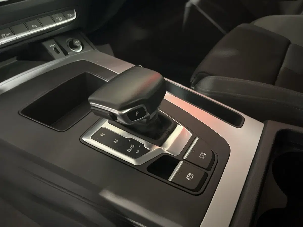 Audi Q5 Sportback usata a Torino (10)