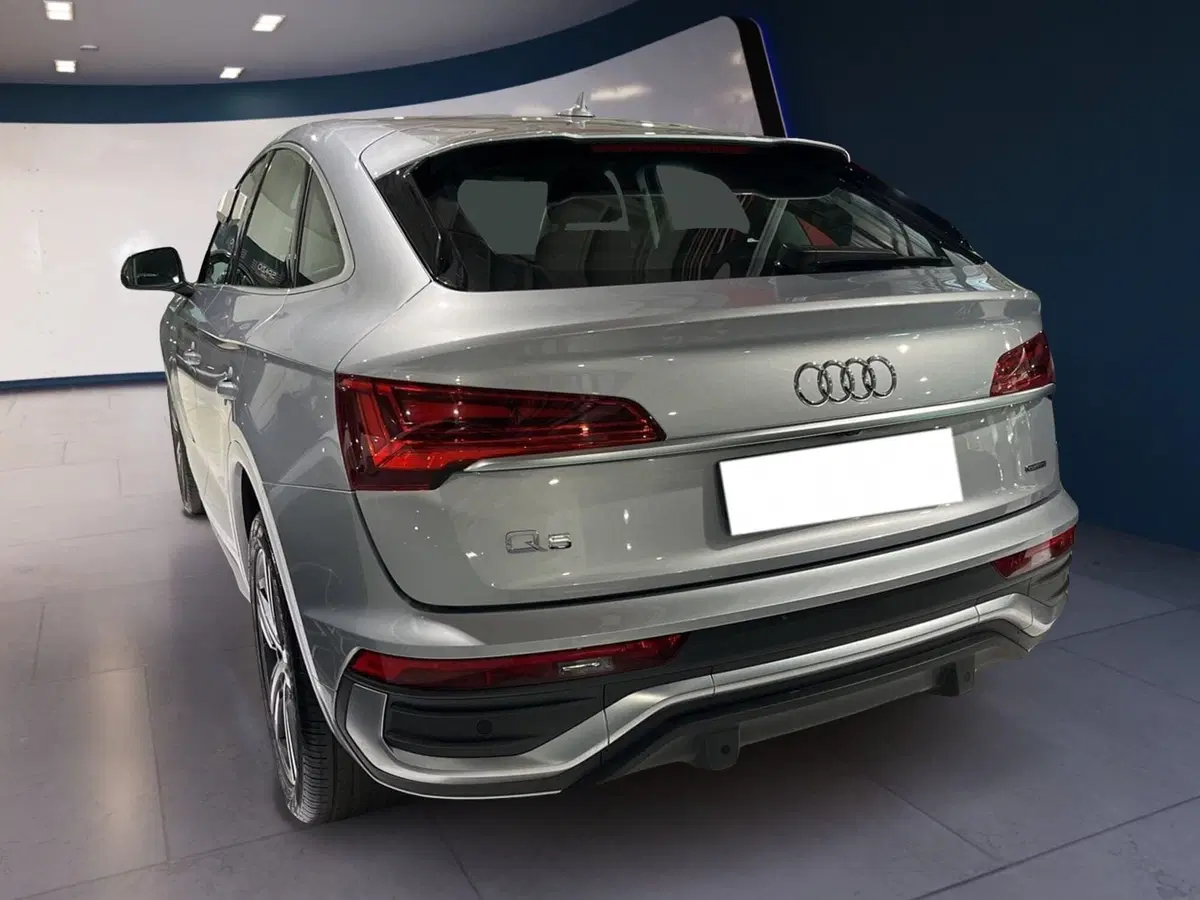 Audi Q5 Sportback usata a Torino (3)
