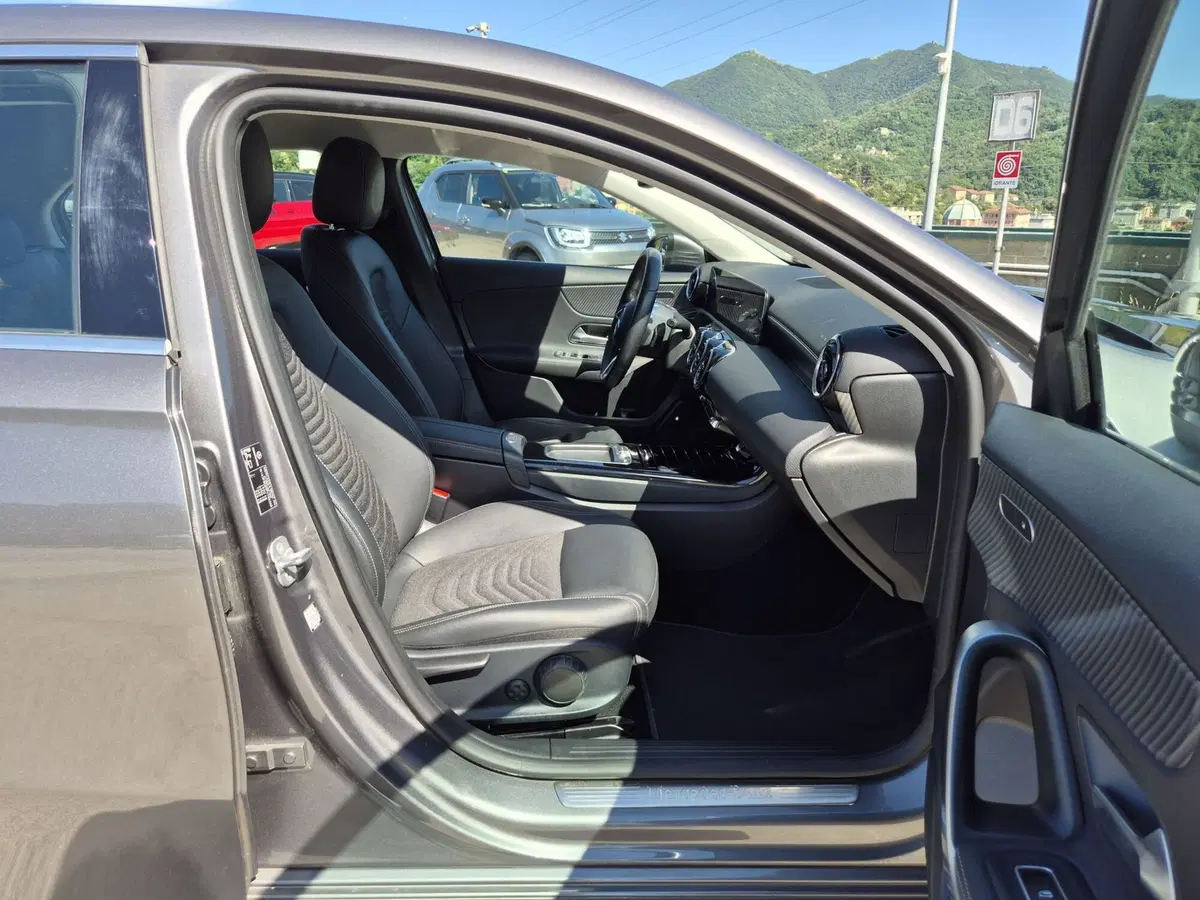 Mercedes-Benz Classe A usata  (9)
