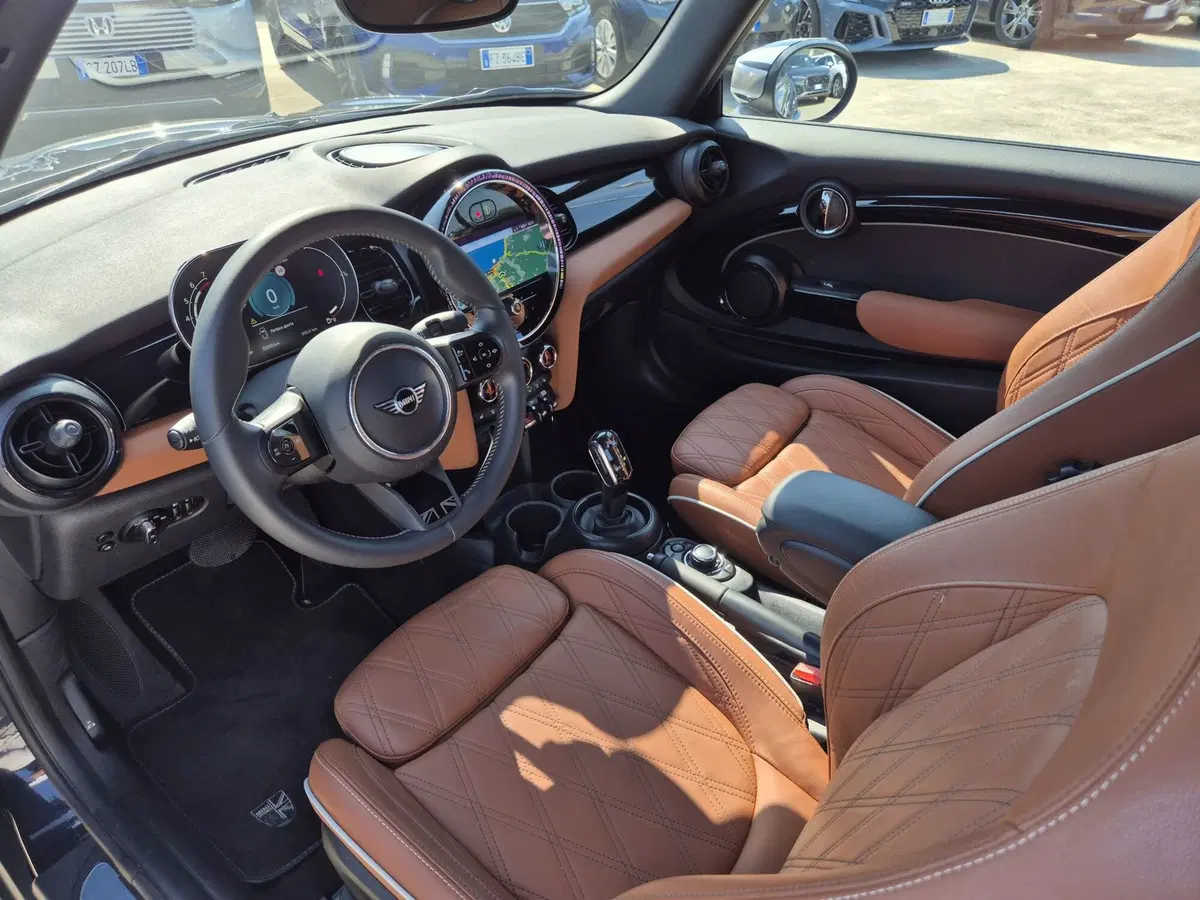 MINI Mini Cabrio usata  (6)