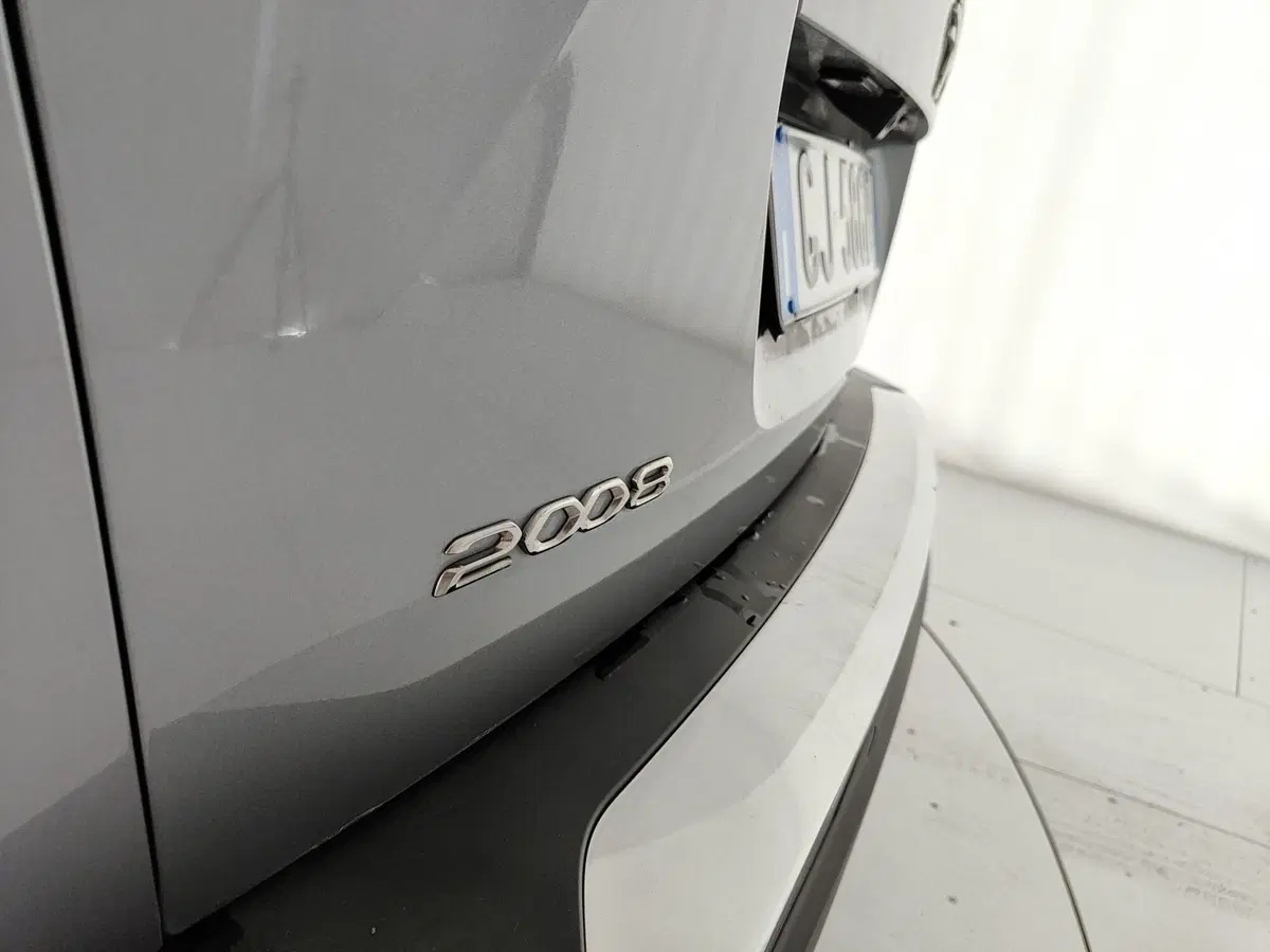 Peugeot 2008 usata a Caserta (11)